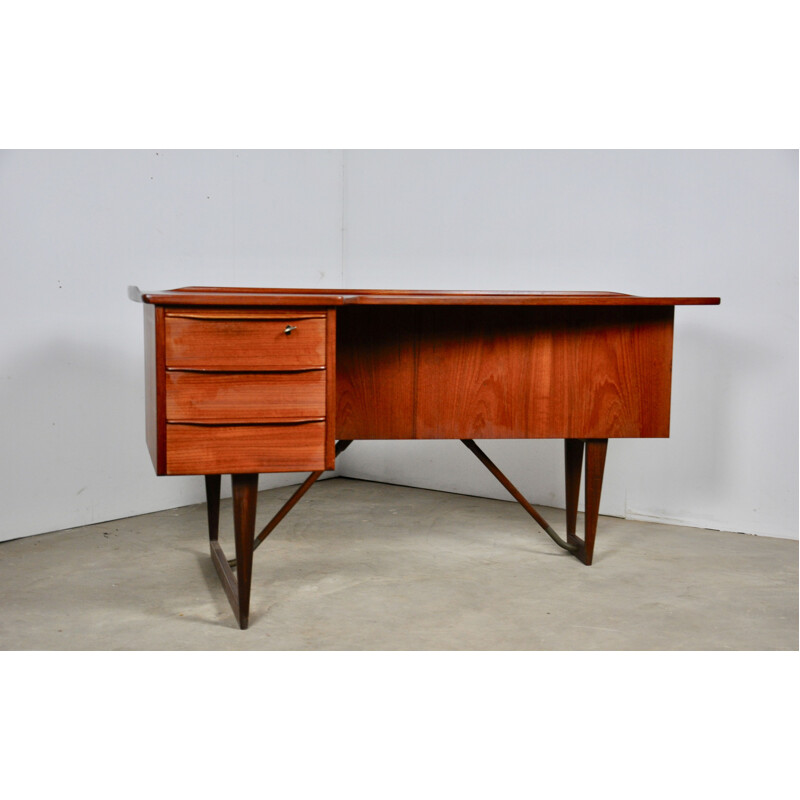 Boomerang vintage desk by Peter Løvig Nielsen for Løvig, 1950s