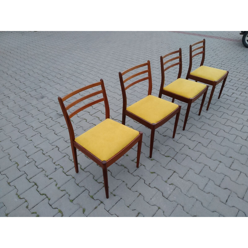 Ensemble de 4 chaises vintage G-Plan par Victor Wilkins, 1960
