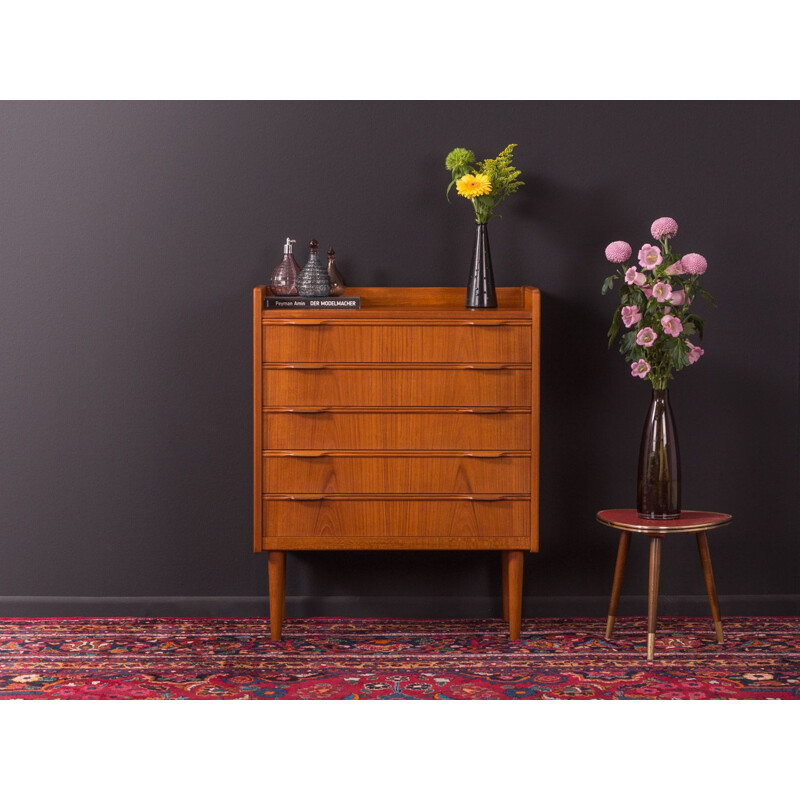 Vintage danish chest of drawer in teak 1960