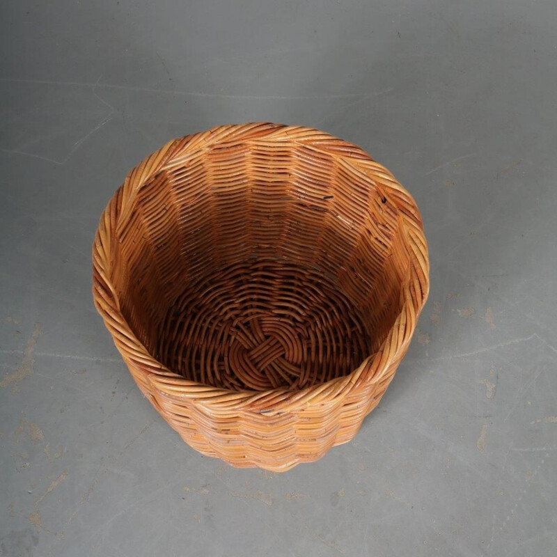 Vintage large wicker basket 1950