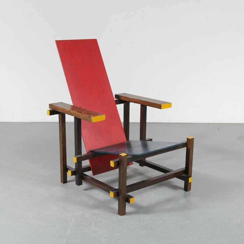 Rietveld chair manufactured in the Netherlands 1970s