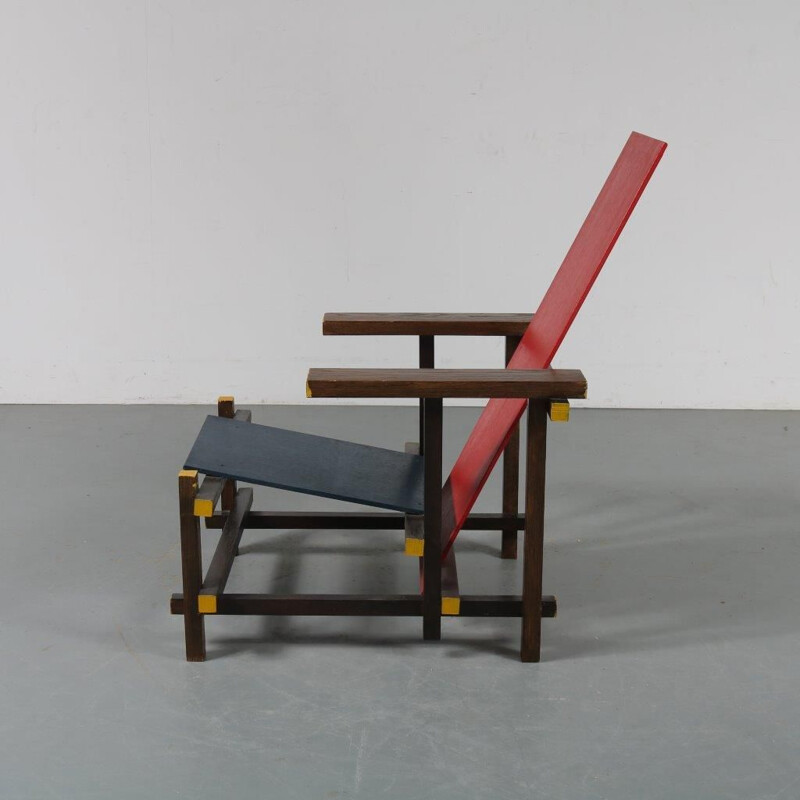 Rietveld chair manufactured in the Netherlands 1970s