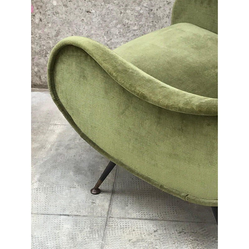 Paire de fauteuils vintage vert en velours, Italie 1960