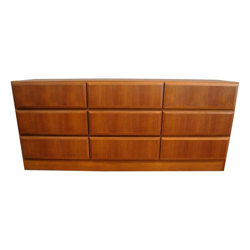 Vintage teak chest of drawers by Arne Wahl Iversen for Vinde Mobelfabrik, Denmark 1960s 