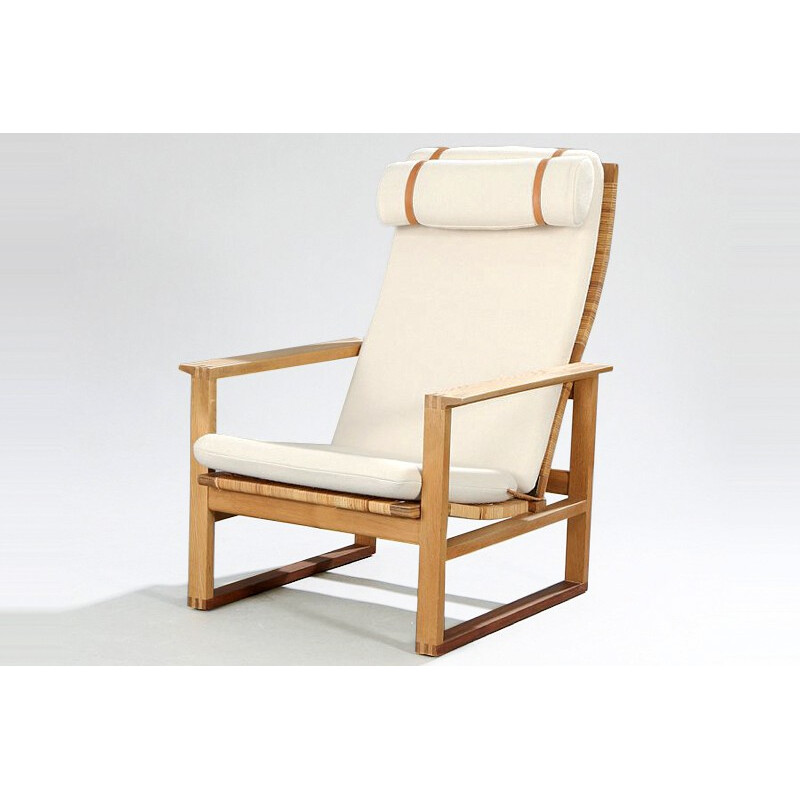 Fredericia Furniture oak and woollen armchair, Borge MOGENSEN - 1956