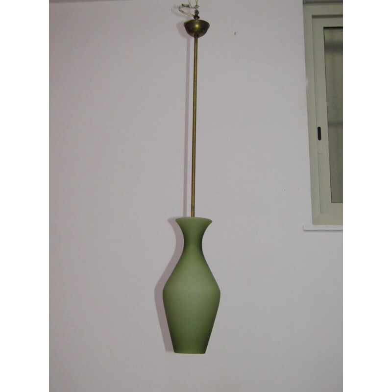 Lampadario vintage in vetro colorato verde con struttura in ottone di Stilnovo 1950