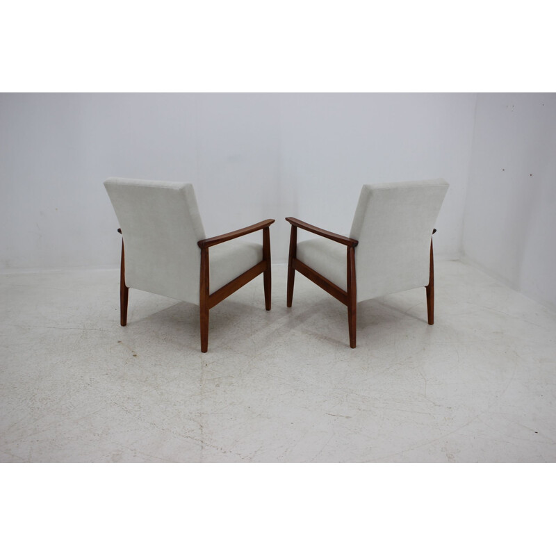 Vintage pair of Archmchairs by Jiroutek, 1960s