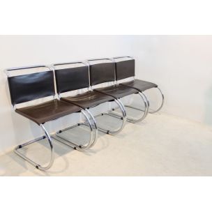 Suite de 4 chaises MR10 en cuir chocolat par Ludwig Mies van der Rohe, 1960