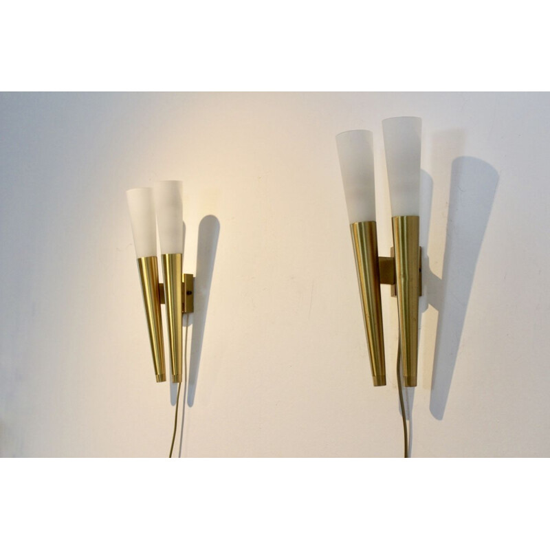 Pair of vintage Italian Brass & Opaline Glass Sconces, Italy 1970