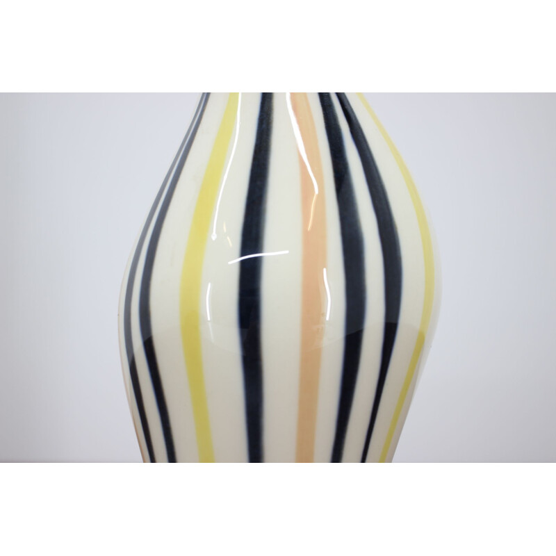 Jarrón de cerámica vintage de Jarmila Formonkov® para Ditmar Urbach, Checoslovaquia 1970