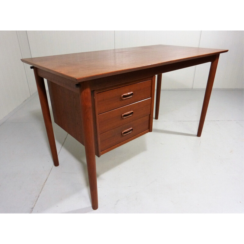 Vintage teak desk by Arne Vodder for Sigh & Søns Møbelfabrik, Denmark 1960s