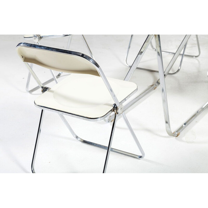 Set of 4 vintage Plia White Folding Chairs by Giancarlo Piretti for Castelli, 1960s