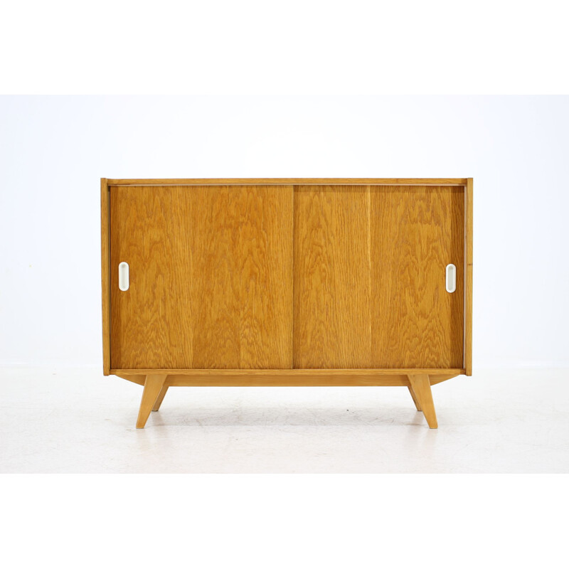 Vintage sideboard in oak wood by Jiří Jiroutek, Czechoslovakia, 1960s