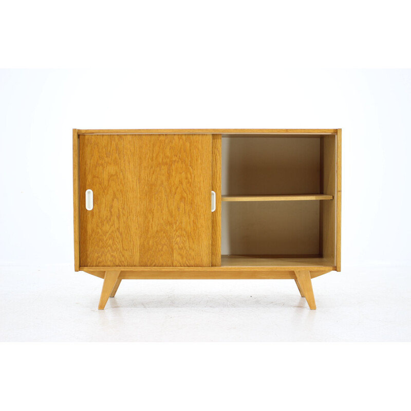 Vintage sideboard in oak wood by Jiří Jiroutek, Czechoslovakia, 1960s