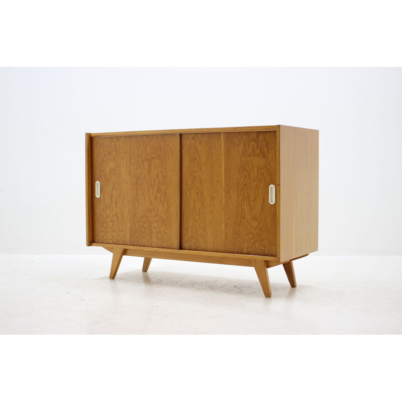 Vintage sideboard in oak wood by Jiří Jiroutek, Czechoslovakia, 1960s