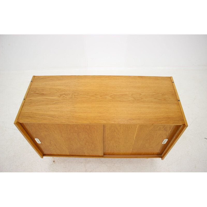 Vintage sideboard in oak wood by Jiří Jiroutek, Czechoslovakia, 1960s