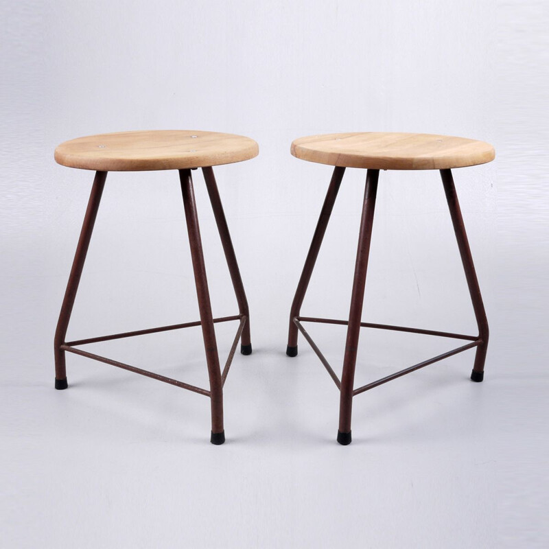 Set of 2 industrial italian vintage stools, 1960s