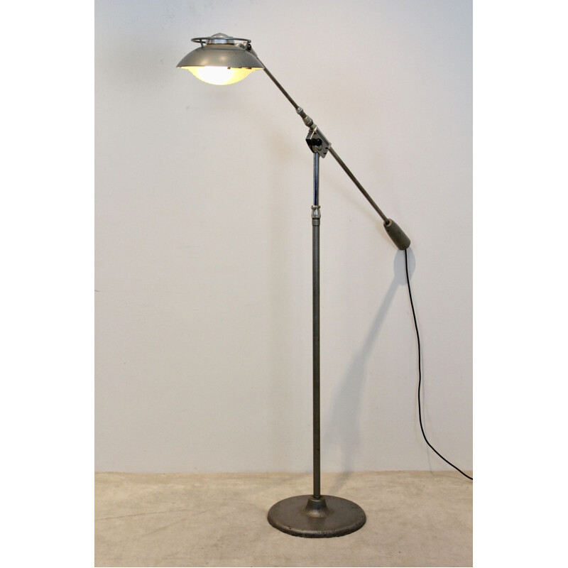 Lámpara de pie industrial vintage de Louis Ferdinand Solère para Solere, 1950