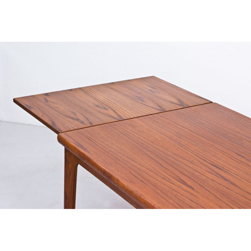 Table à repas vintage en teck extensible par Henning Kjornulf pour AM Mobler, Danemark, 1960