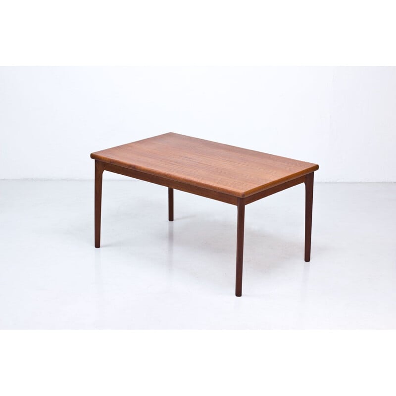 Extendable teak vintage dining table by Henning Kjærnulf for AM Mobler, Denmark, 1960s