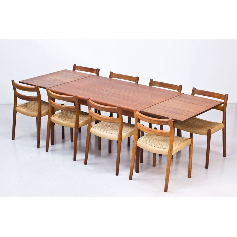 Extendable teak vintage dining table by Henning Kjærnulf for AM Mobler, Denmark, 1960s