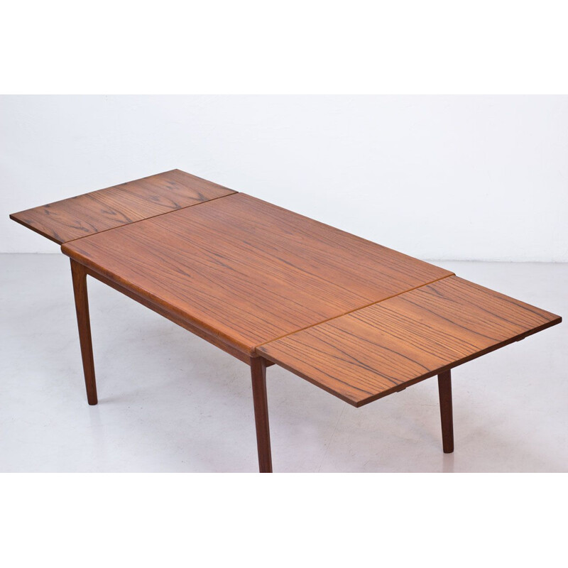 Extendable teak vintage dining table by Henning Kjærnulf for AM Mobler, Denmark, 1960s