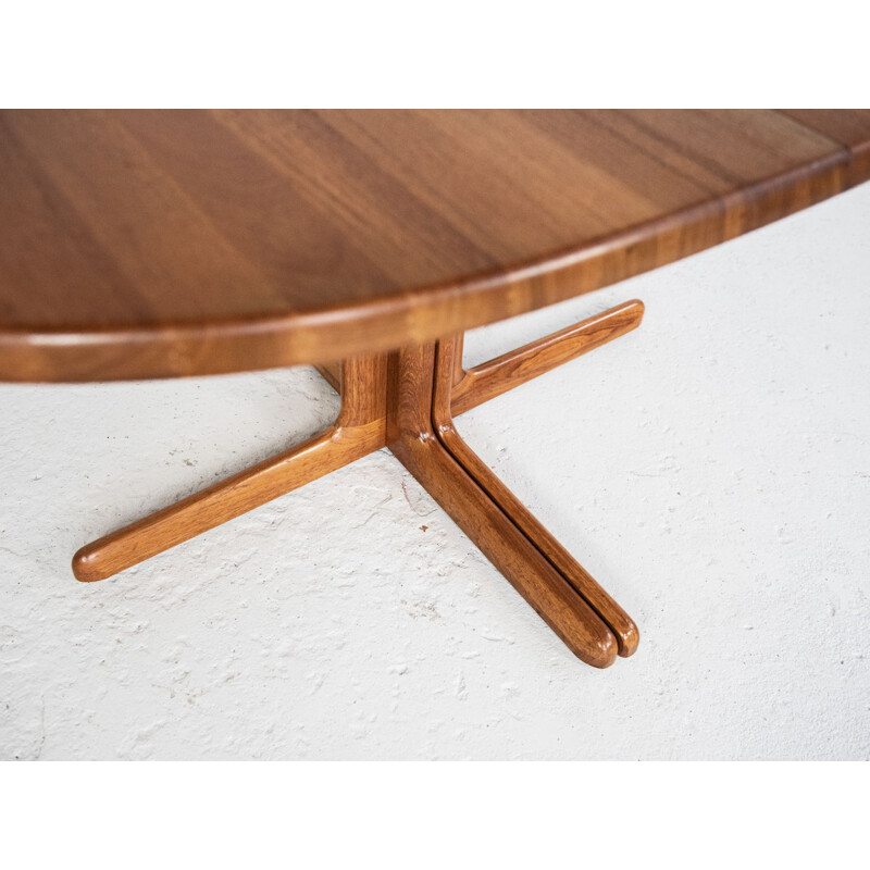 Vintage large Danish oval table in teak with 2 extensions 1960