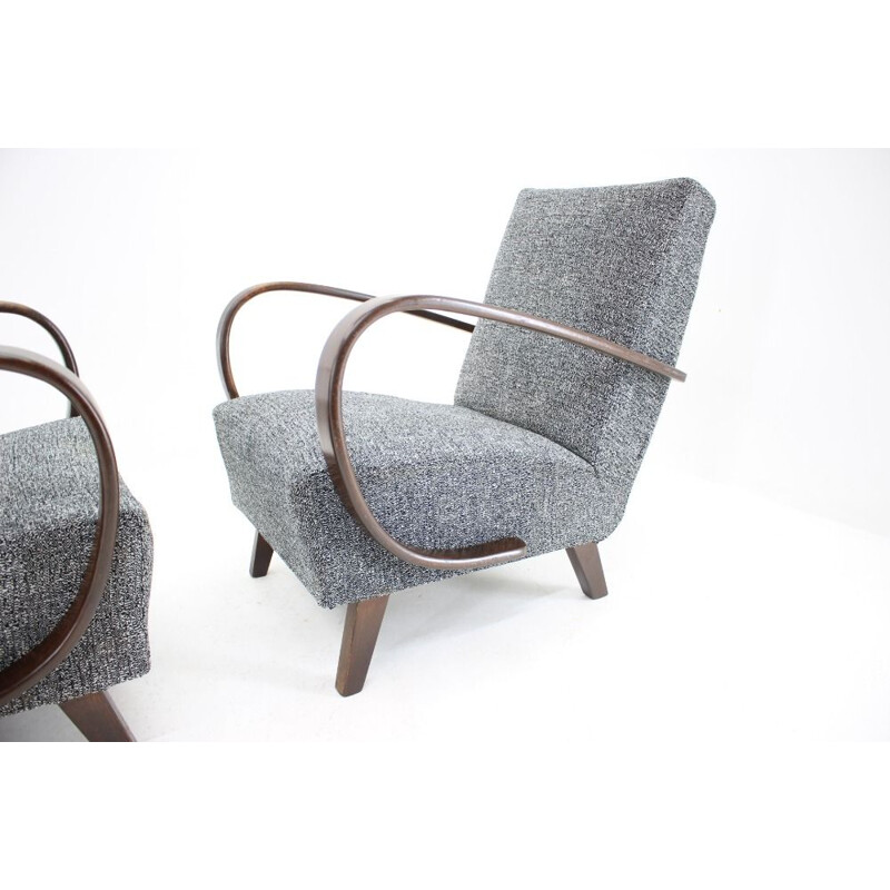 Pair of vintage armchairs by Jindrich Halabala, 1930s