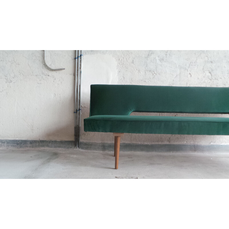 Vintage daybed by Miroslav Navratil, 1960s