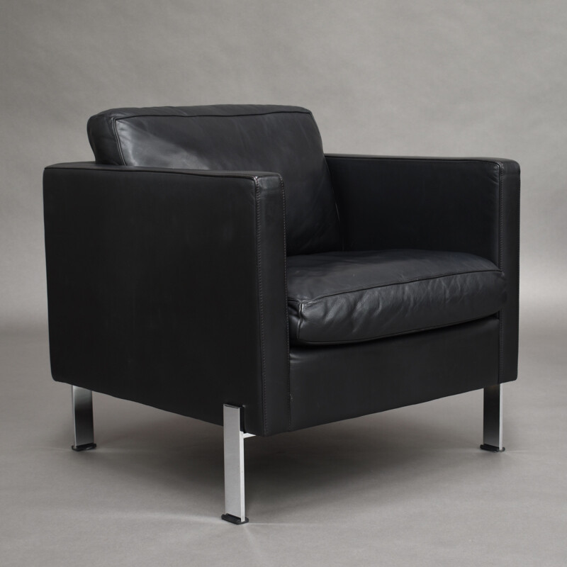 Pair of vintage black leather armchairs by De Sede, Switzerland 1970