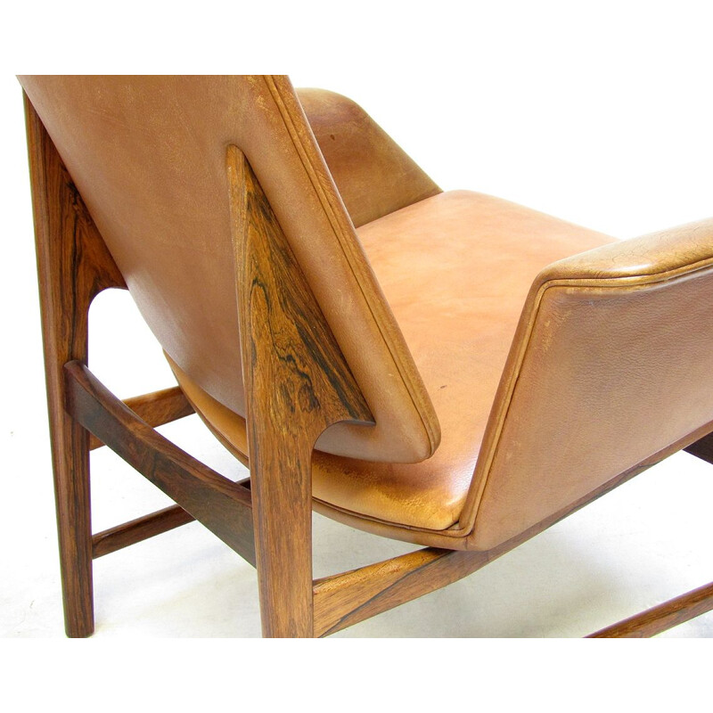 Pair of Danish "451" Lounge Chairs By Illum Wikkelsø