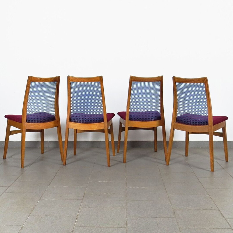 Ensemble de 4 fauteuils vintage roses et bleus en bois, Tchécoslovaquie, 1960