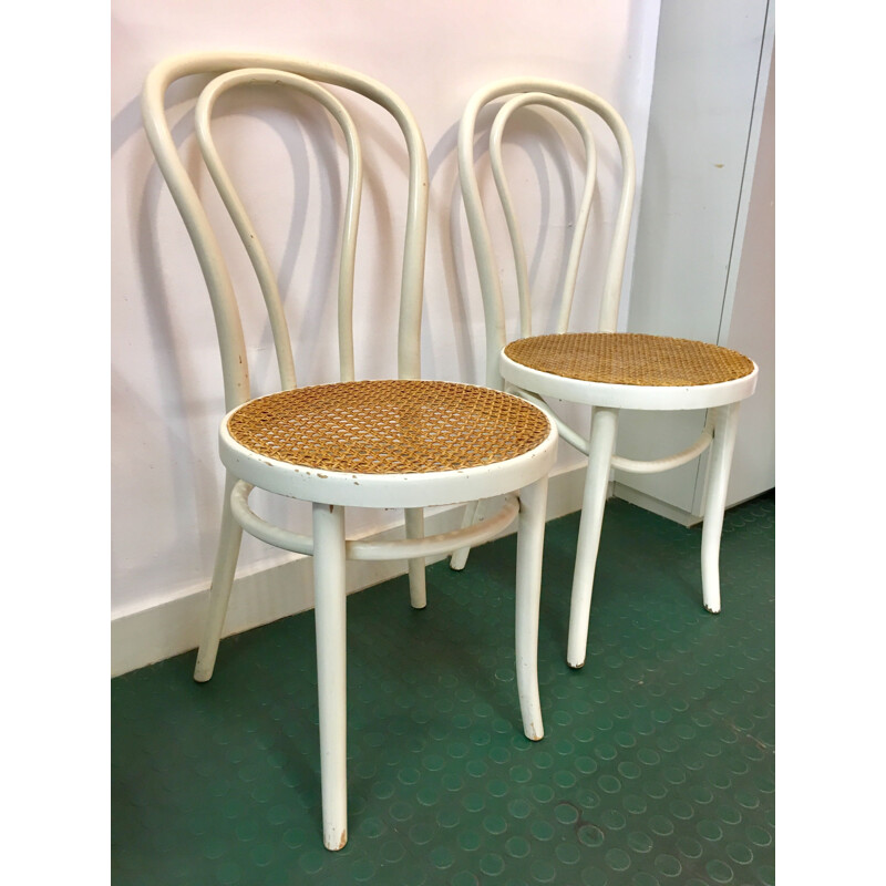  Paire de chaises bistrot vintage blanches