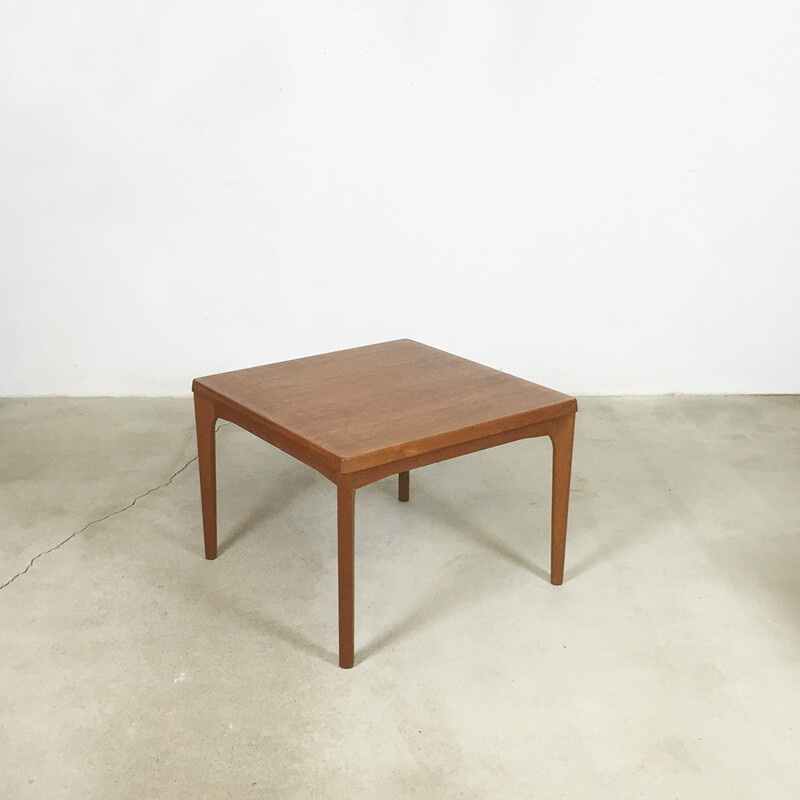 Vintage Scandinavian Velje Mobelfabrik side table in teak, Henning KJAERNULF - 1960s