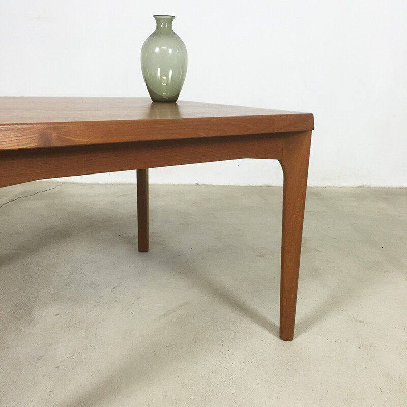 Vintage Scandinavian Velje Mobelfabrik side table in teak, Henning KJAERNULF - 1960s