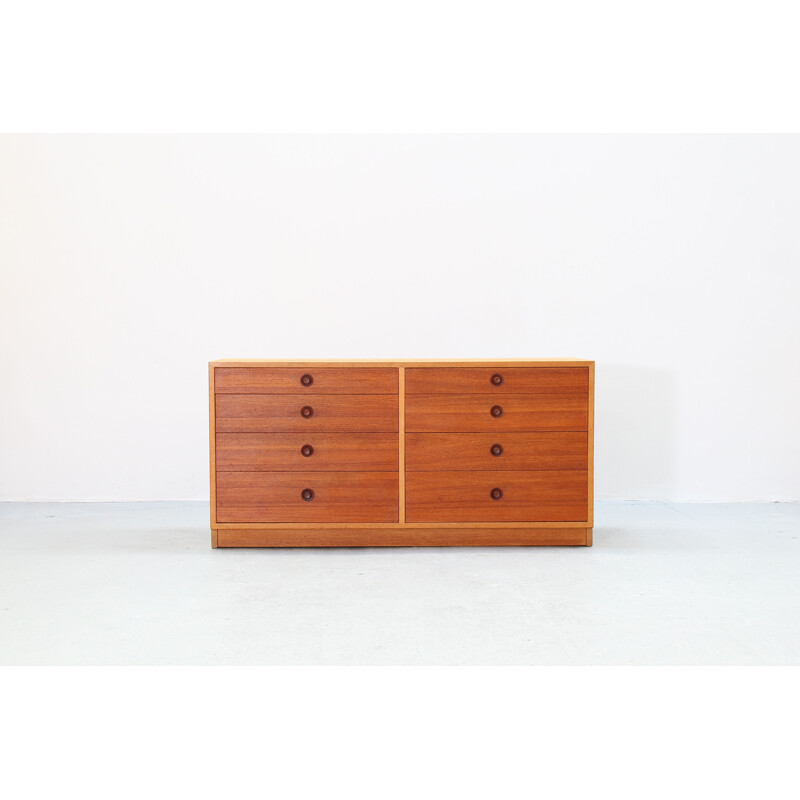 Vintage oak sideboard by Hans J. Wegner for Ry Møbelfabrik, 1960s