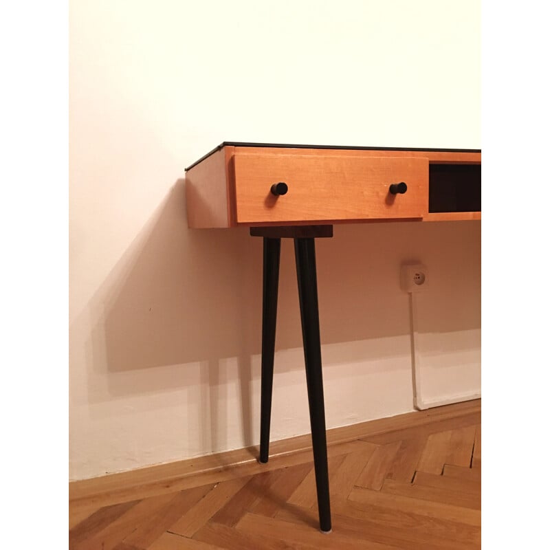 Vintage bureau of kaptafel van Mojmir Pozar voor UP Zavody