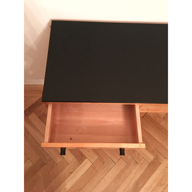 Vintage bureau of kaptafel van Mojmir Pozar voor UP Zavody