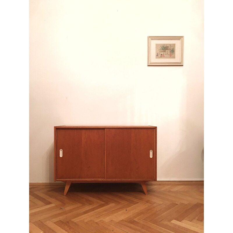 Vintage dressoir U 452 van Jiri Jiroutek voor Interier Praha, 1960