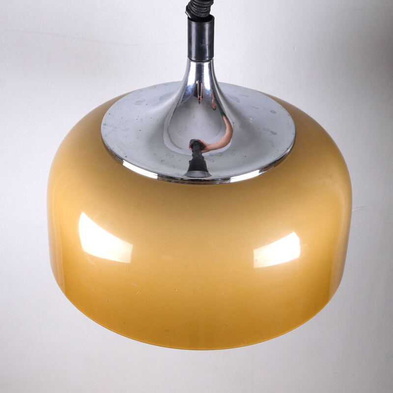 Lampada a sospensione arancione vintage di Harvey Guzzini, 1960