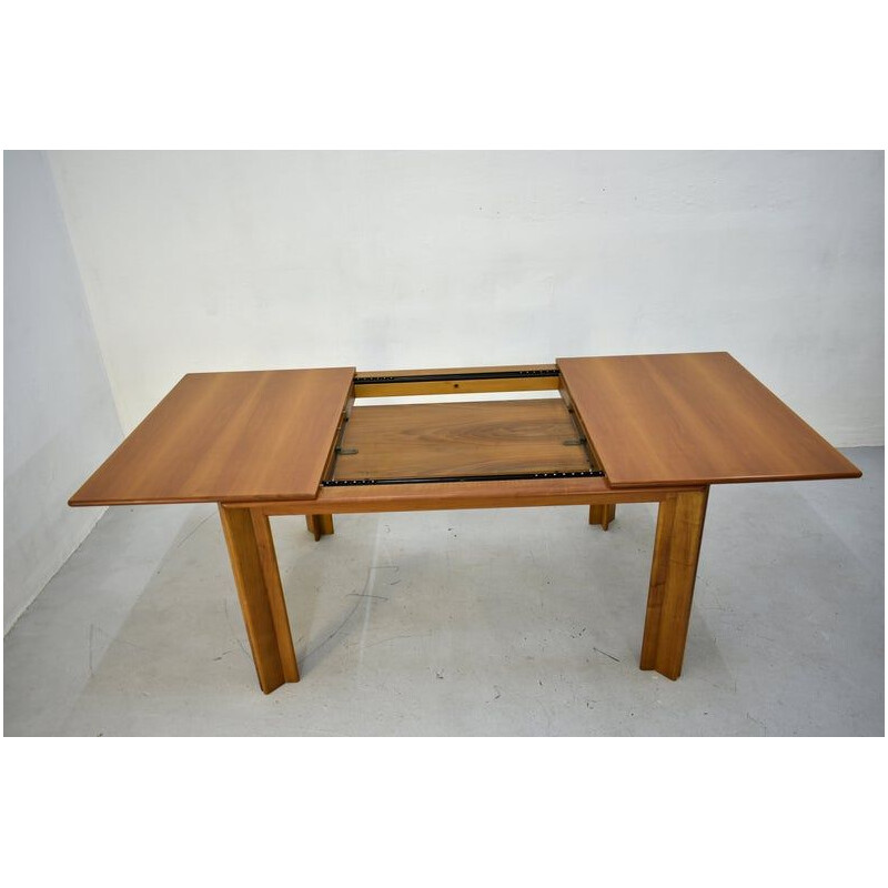 Vintage dining table "Mou" model by Tobia and Afra Scarpa for Molteni, Italy, 1970s