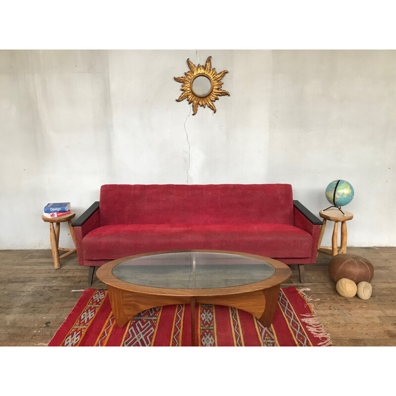 Canapé vintage rouge en tissu et bois, 1950-60