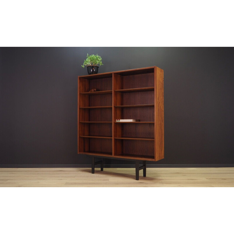 Vintage rosewood bookcase by Hundevad & Co, 1960-70s