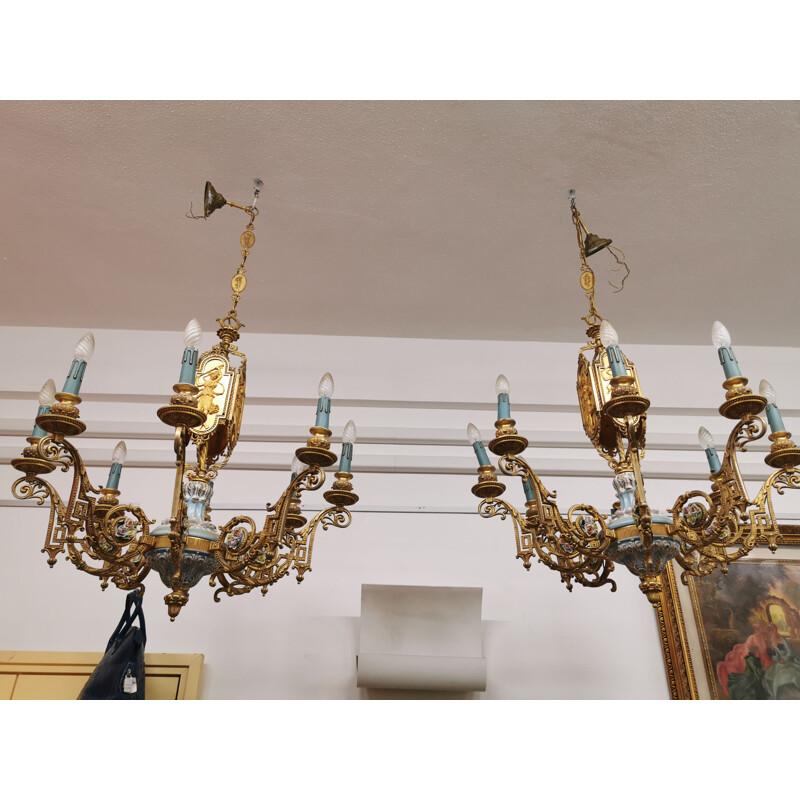 Set of 2 vintage classic chandelier in bronze and porcelain