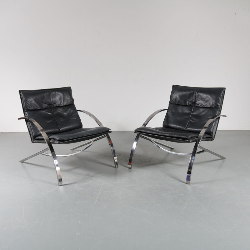 Vintage pair of “Arco” Armchairs by Paul Tuttle for Strässle, Switzerland 1976