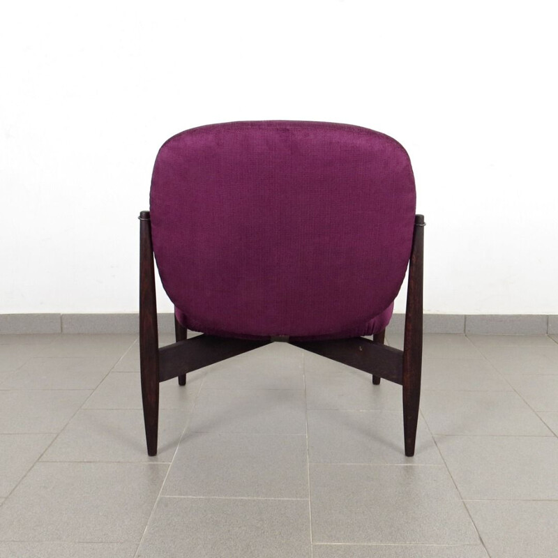 Vintage paarse fauteuil, Tsjechoslowakije 1960