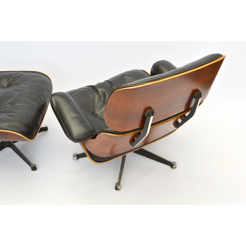 Vintage lounge chair & ottoman in rosewood by Herman Miller, 1963
