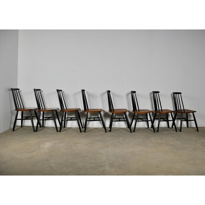 Vintage set of of 8 Scandinavian chairs in painted wood 1960 