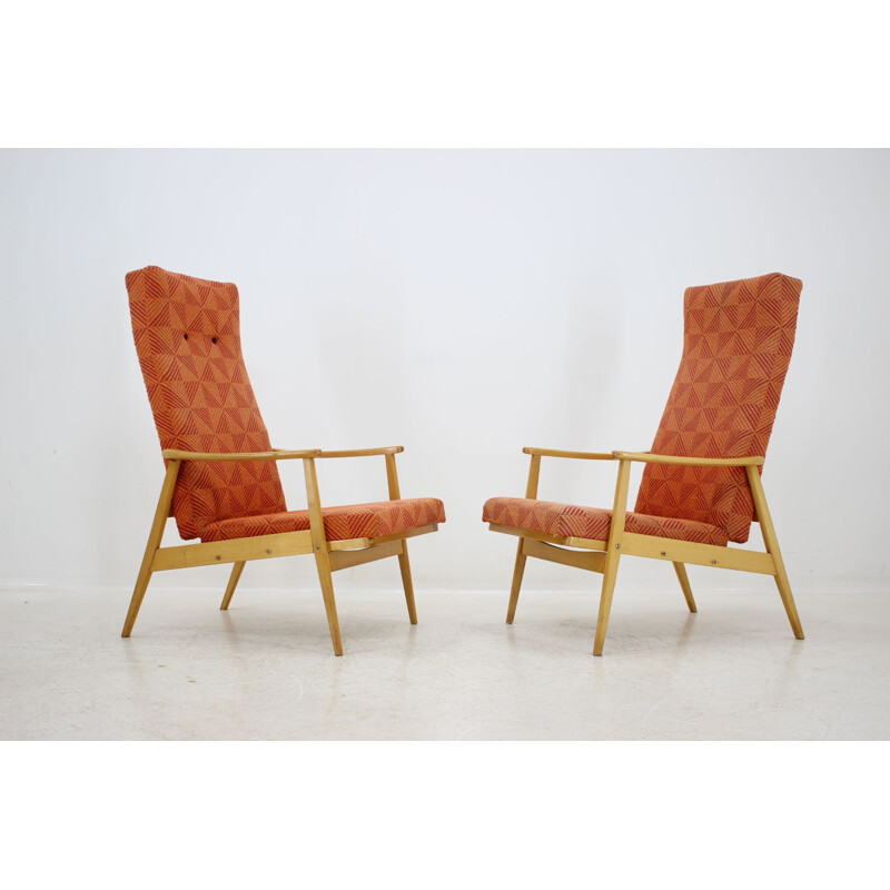 Vintage pair of adjustable armchairs with footstools by Thon, 1970.