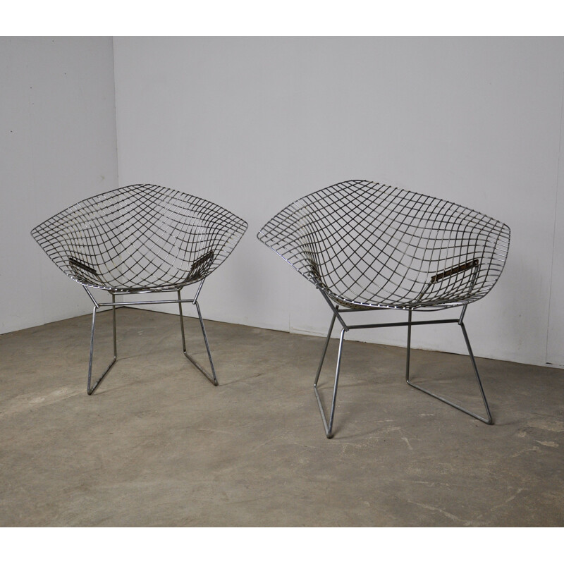 Set of 2 vintage diamond armchairs by Harry Bertoia for Knoll 1970s